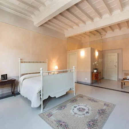 Palazzo Piazza Mazzini Gasthof
